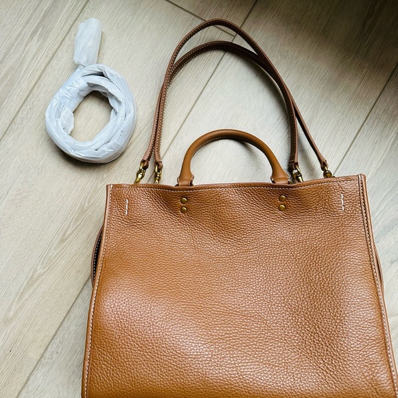 QUINCE Italian Leather Cognac Medium Convertible Satchel Bag - Picture 11 of 13